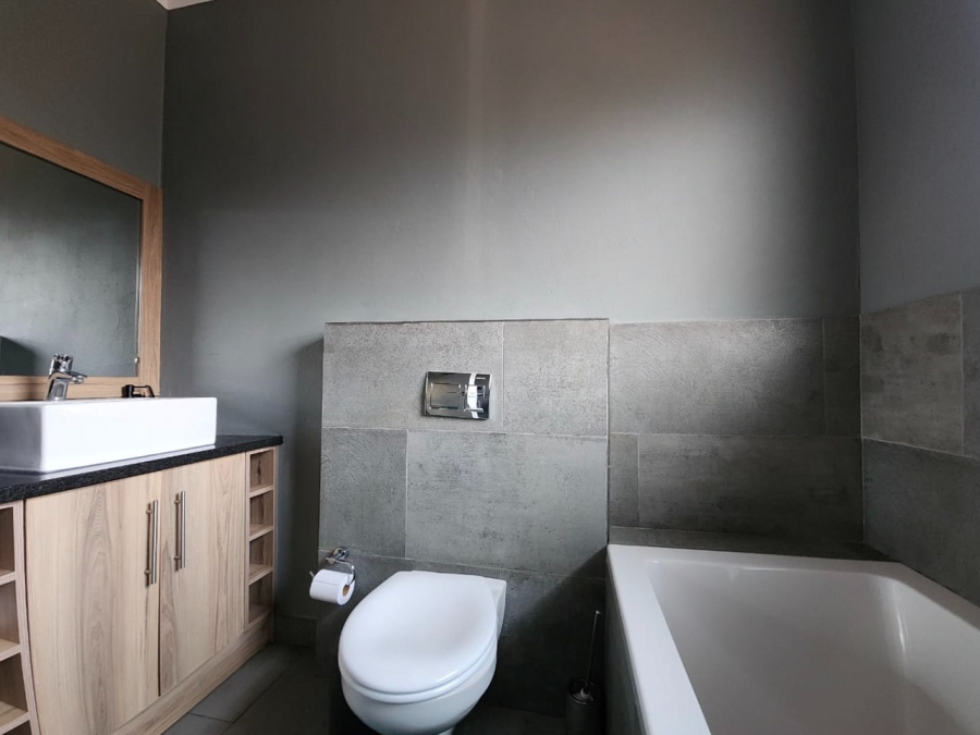 3 Bedroom Property for Sale in Melodie North West